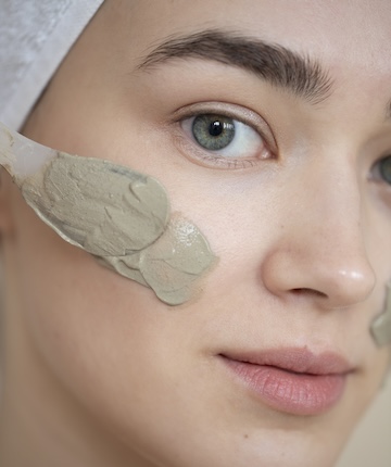 cilt bakımı dikey görsel