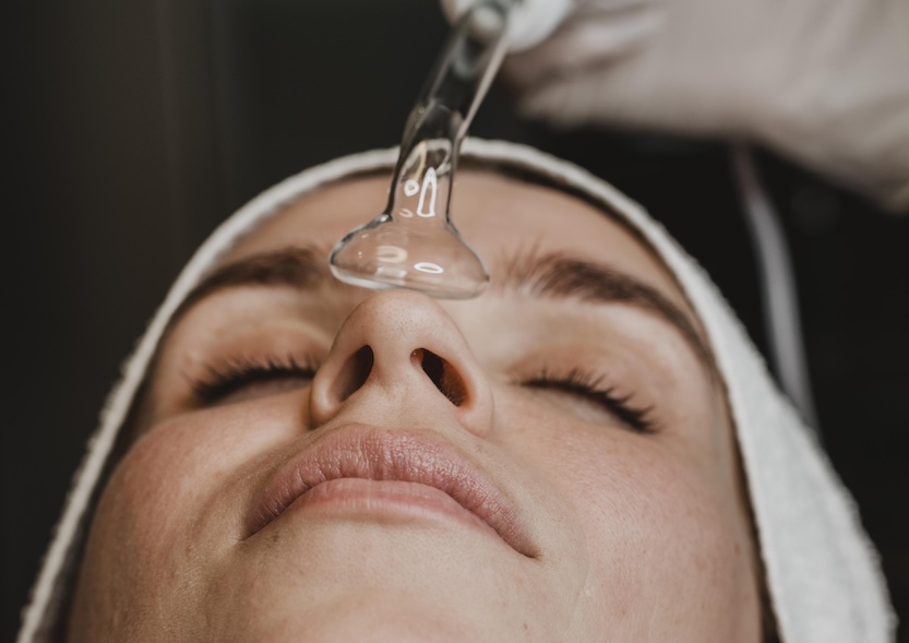 hyalüronik asit estetik operasyonu görseli