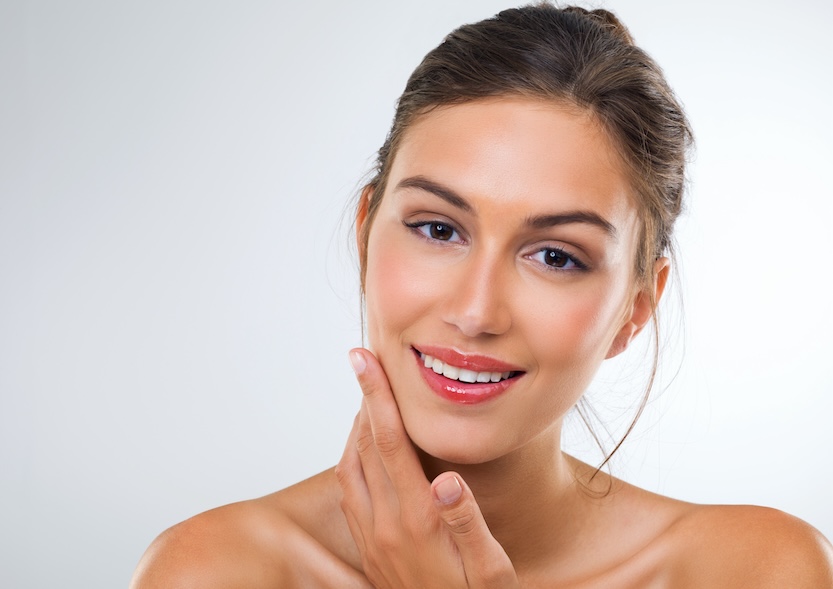 kilit askı yüz germe estetik operasyonu görseli